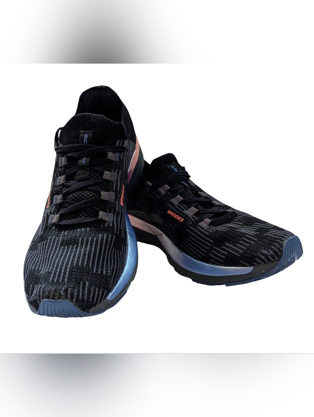 Brooks Ricochet 2 Women's Running Shoe Black Pink Blue Gray 10